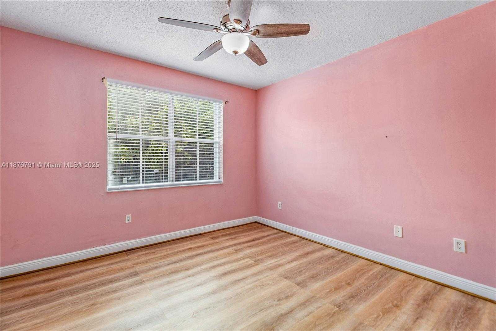 Small Image of 20235 SOUTH WEST 129TH AVE #20235, Miami Number 15