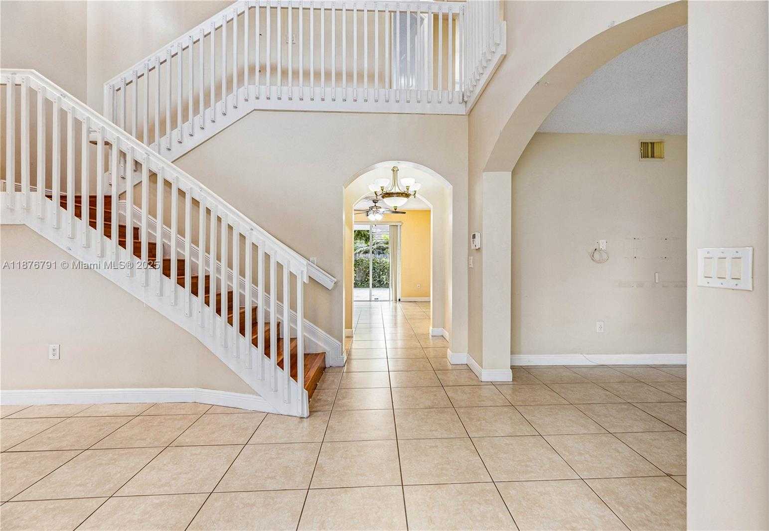 Small Image of 20235 SOUTH WEST 129TH AVE #20235, Miami Number 6