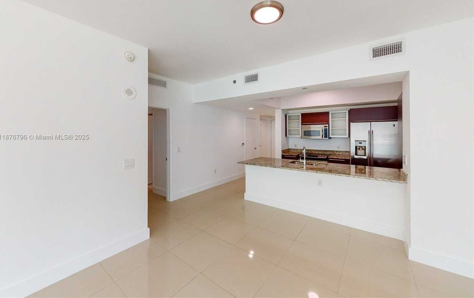 Small Image of 951 BRICKELL AVE #810, Miami Number 10