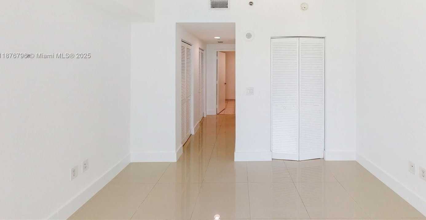 Small Image of 951 BRICKELL AVE #810, Miami Number 19