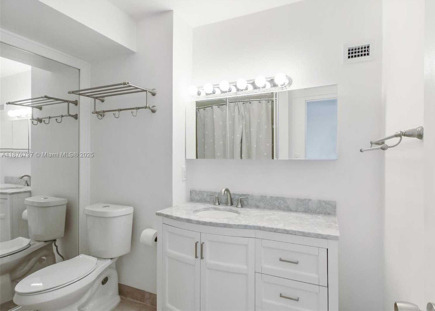 Small Image of 800 WEST AVE #822, Miami Beach Number 8