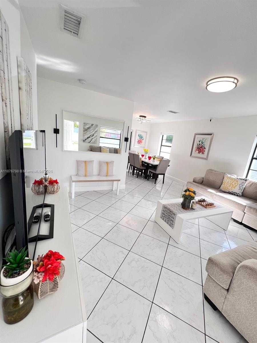 Small Image of Homestead Number 8