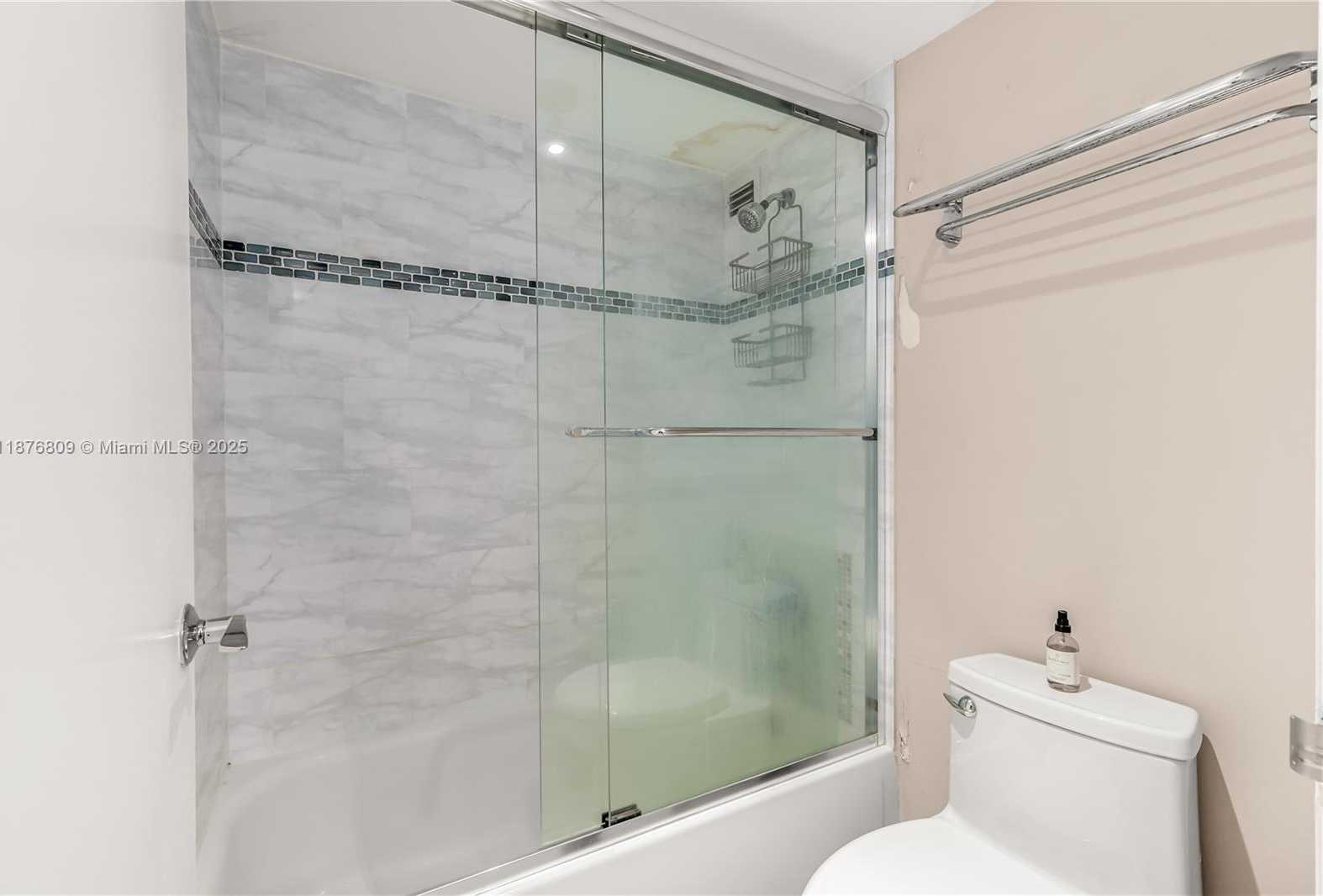 Small Image of 9225 COLLINS AVE #612, Surfside Number 14