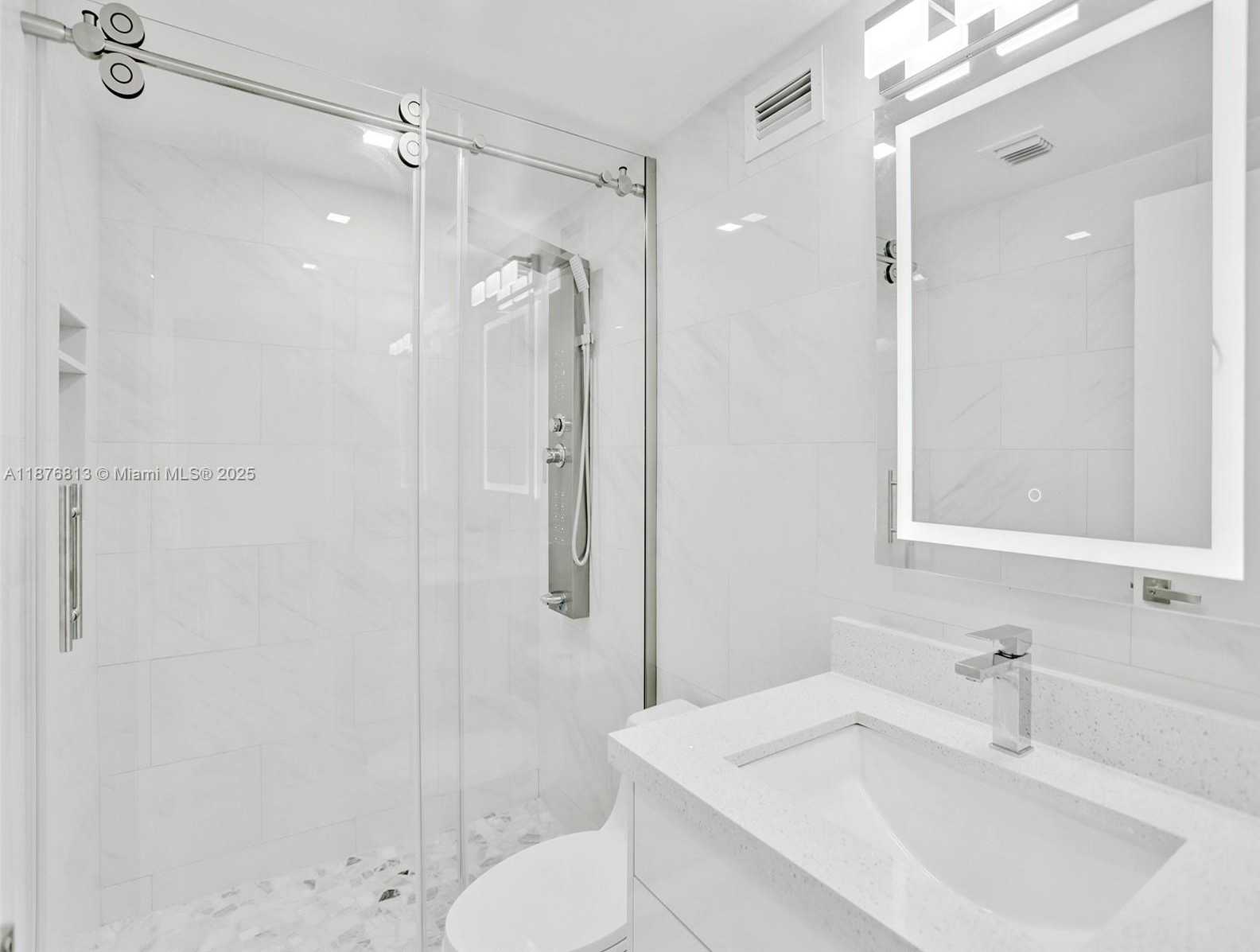 Small Image of 2501 SOUTH OCEAN DR #639 (available now), Hollywood Number 21