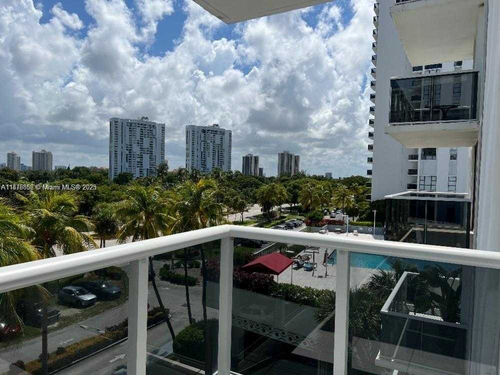 Small Image of 3675 NORTH COUNTRY CLUB DR #507, Aventura Number 8