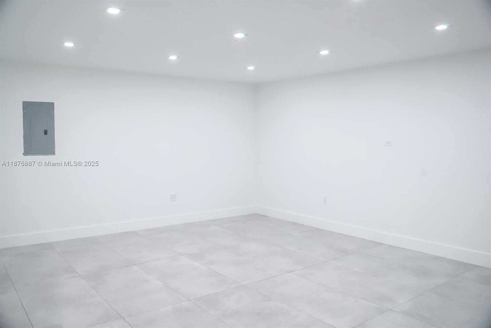 Small Image of 2523 BOGOTA AVE, Cooper City Number 9