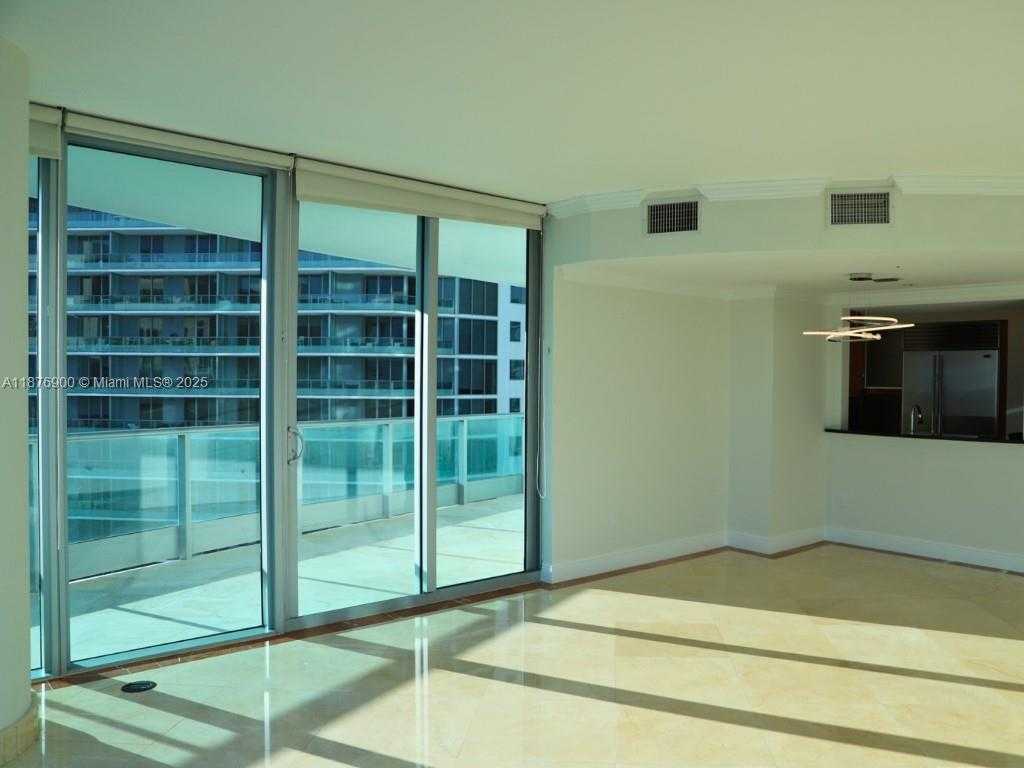 Small Image of 1331 BRICKELL BAY DR #2508, Miami Number 7