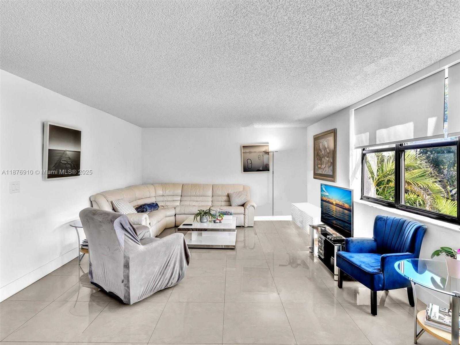 Small Image of 20401 NORTH EAST 30TH AVE #310-8, Aventura Number 9