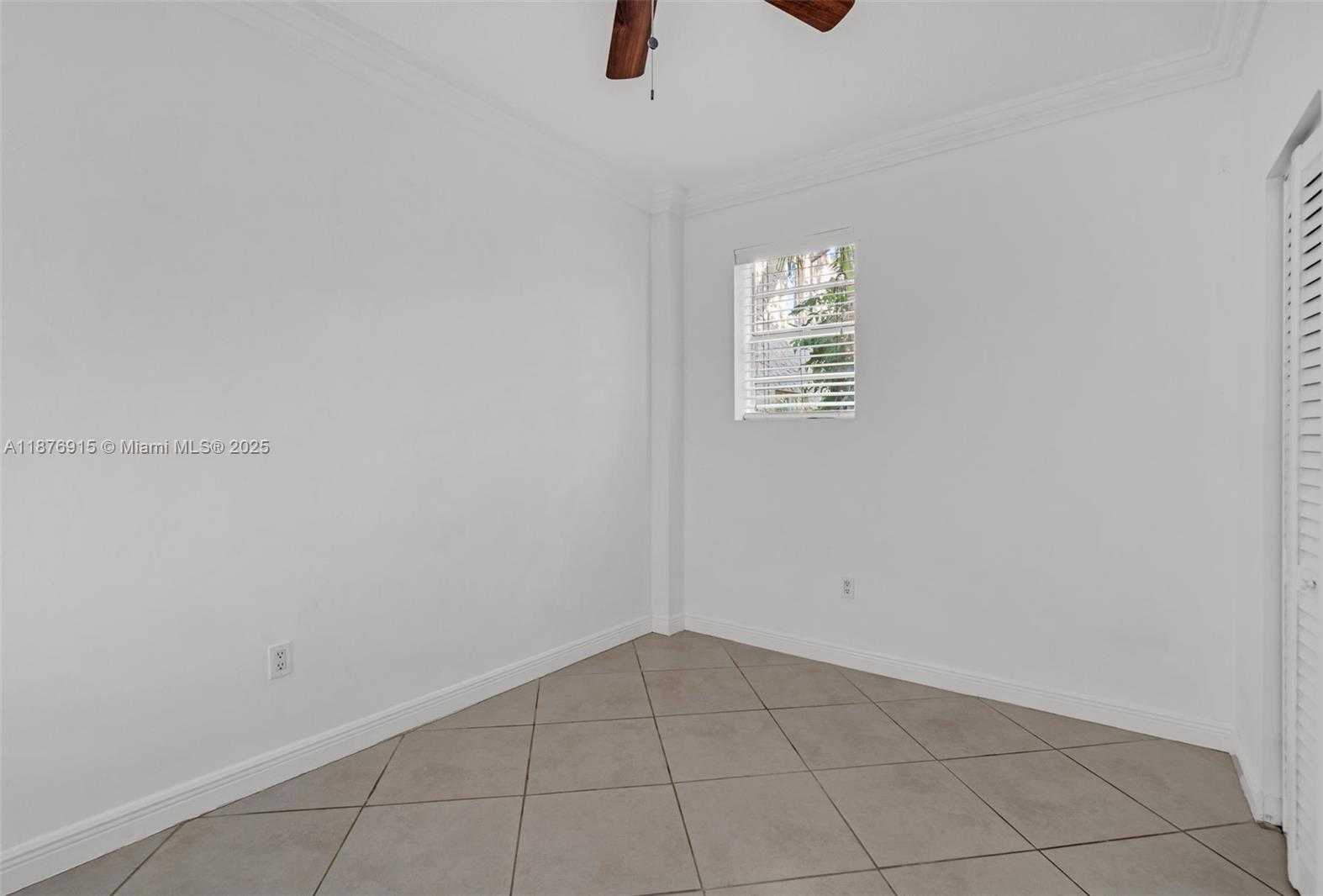 Small Image of 1559 MICHIGAN AVE #106, Miami Beach Number 19