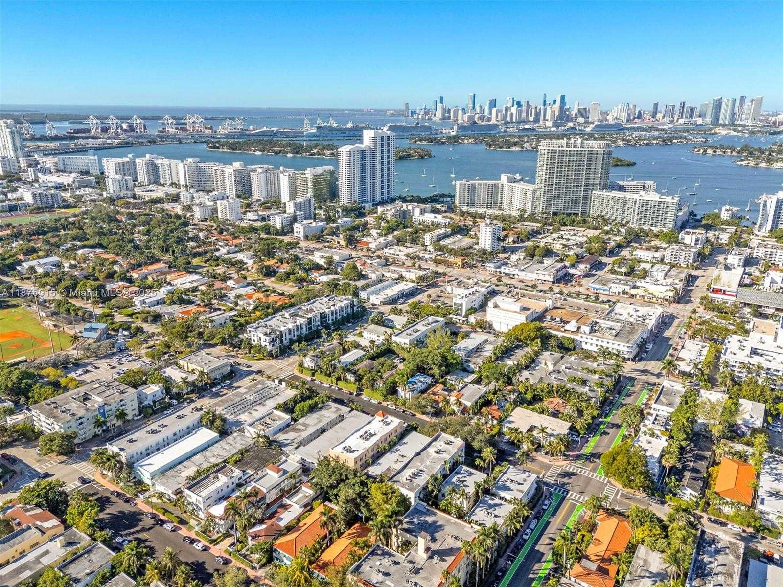 Small Image of 1559 MICHIGAN AVE #106, Miami Beach Number 25