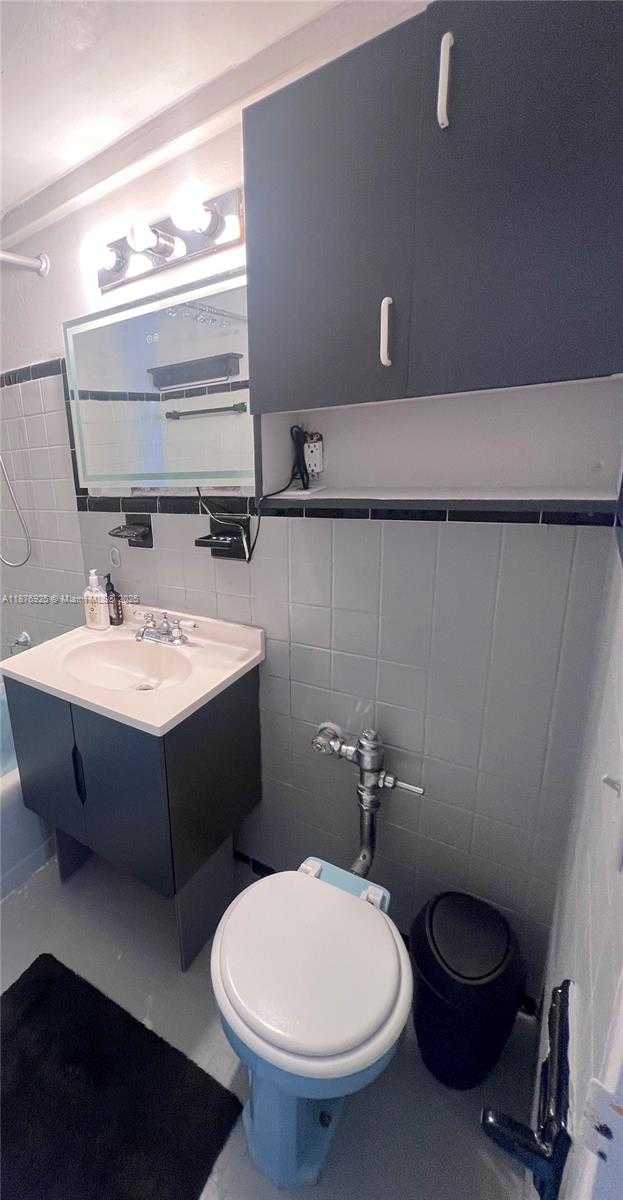 Small Image of 6484 INDIAN CREEK DR #133, Miami Beach Number 15