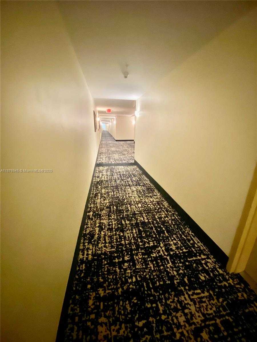 Small Image of 8390 SOUTH WEST 72ND AVE #422, Miami Number 10