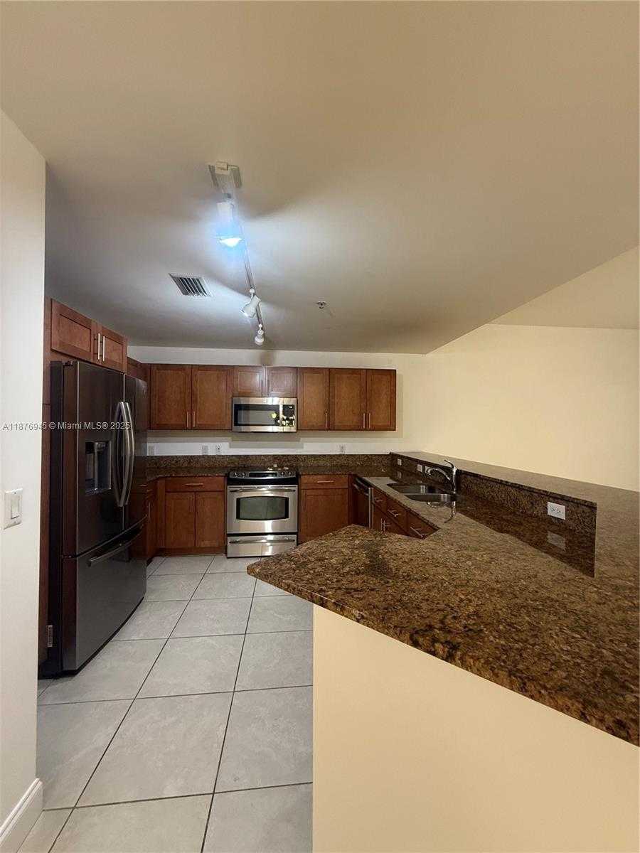 Small Image of 8390 SOUTH WEST 72ND AVE #422, Miami Number 13