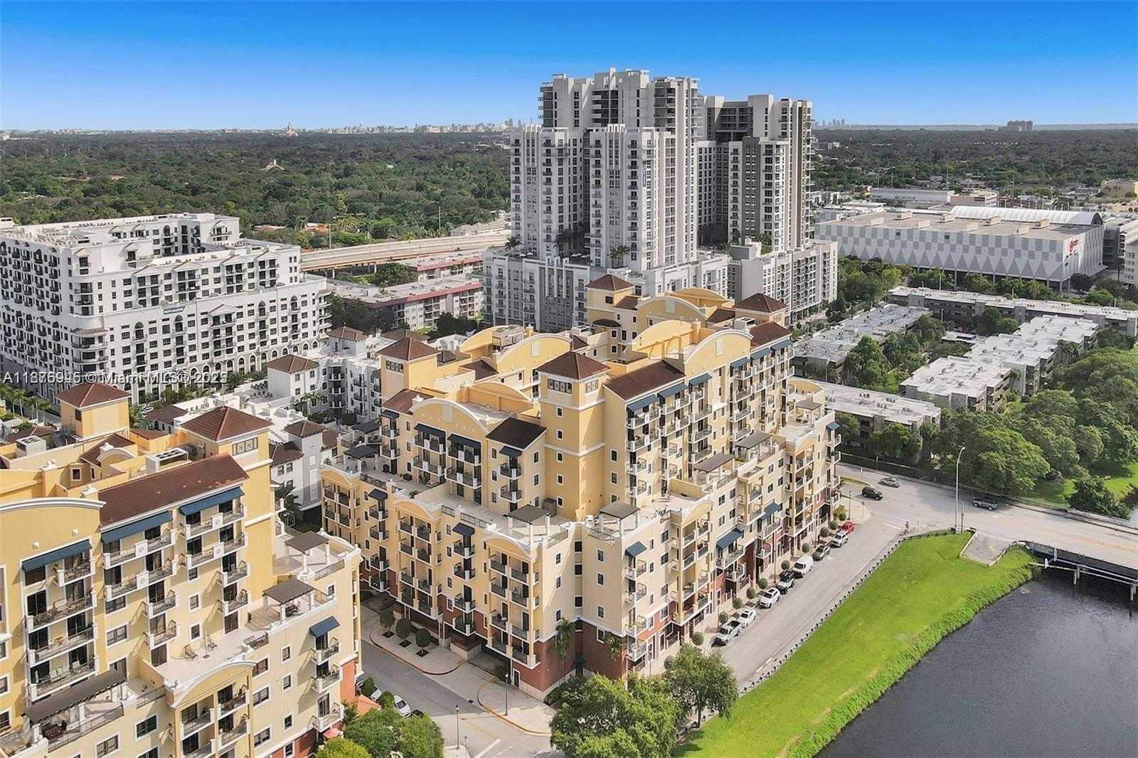 Small Image of 8390 SOUTH WEST 72ND AVE #422, Miami Number 7