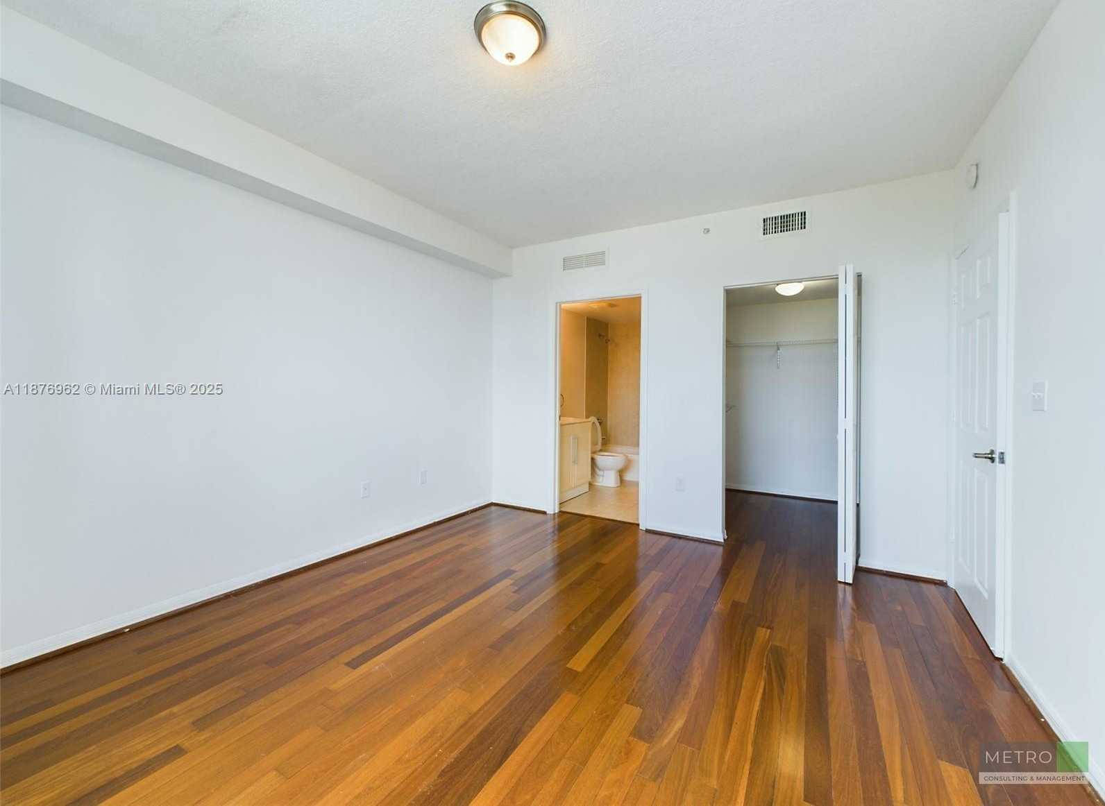 Small Image of 275 NORTH EAST 18TH ST #2007, Miami Number 17