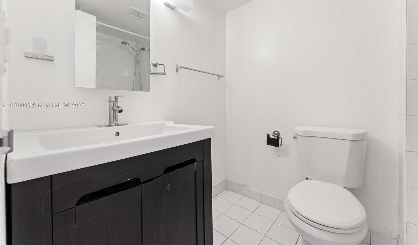 Small Image of 4300 NORTH WEST 79TH AVE #1E, Doral Number 15