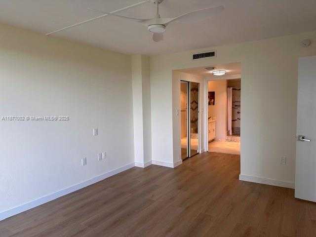 Small Image of 155 OCEAN LANE DR #706, Key Biscayne Number 7