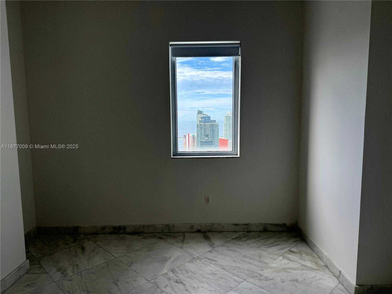 Small Image of 1060 BRICKELL AVE #4305, Miami Number 19