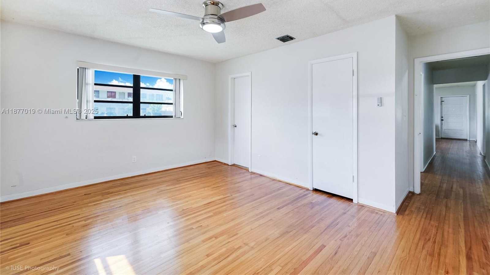 Small Image of 1321 WEST 2ND AVE #1321, Hialeah Number 10