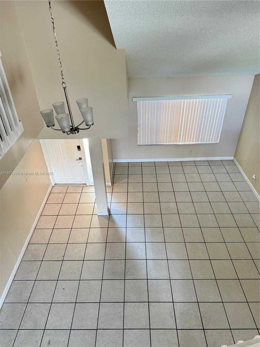 Small Image of 5224 GATE LAKE RD #5224, Tamarac Number 10