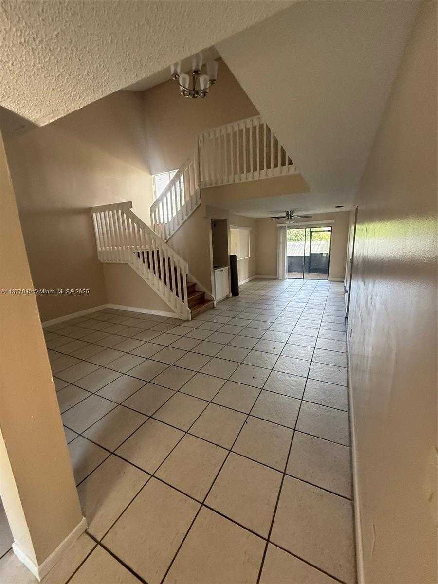 Small Image of 5224 GATE LAKE RD #5224, Tamarac Number 12