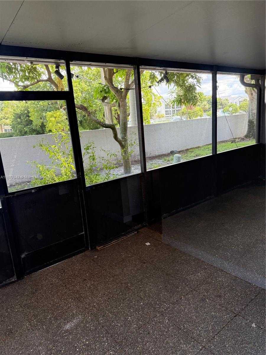Small Image of 5224 GATE LAKE RD #5224, Tamarac Number 26