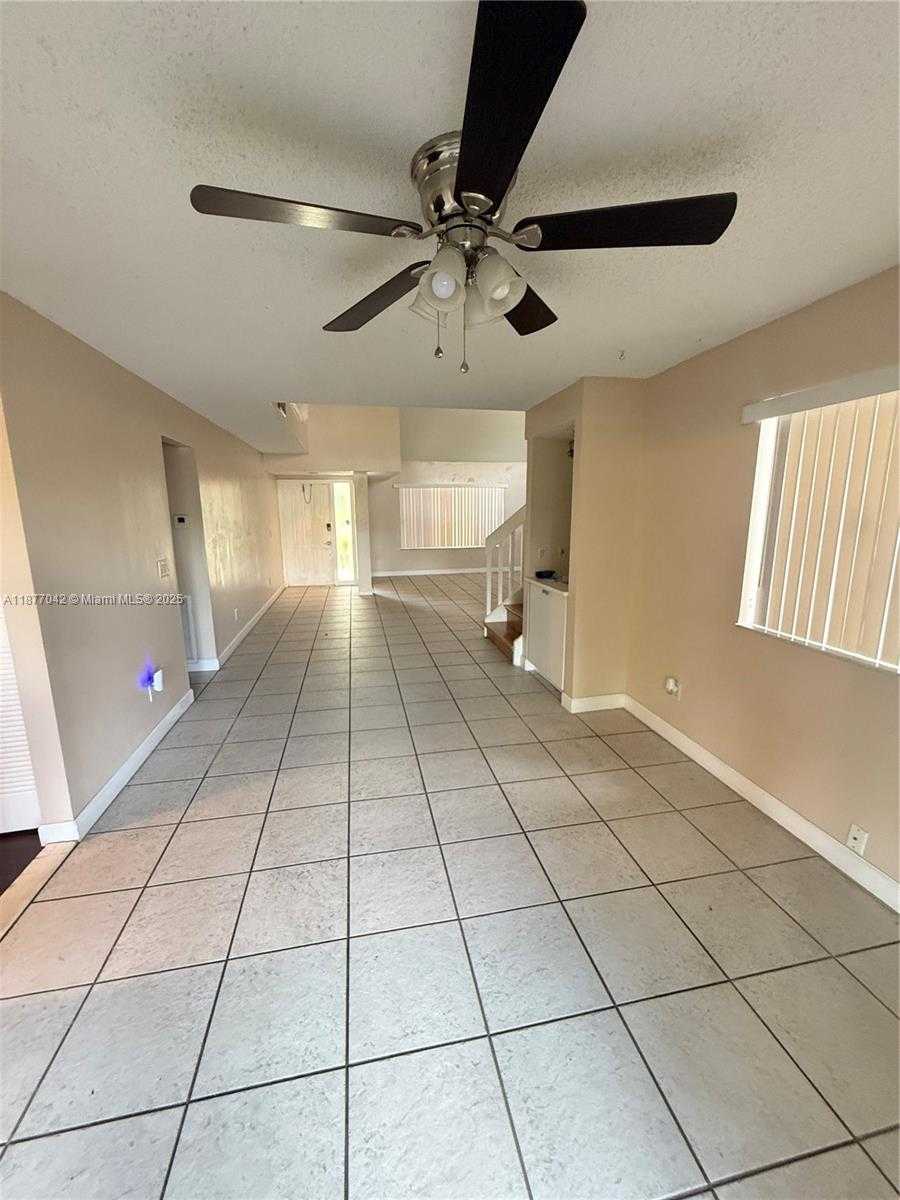 Small Image of 5224 GATE LAKE RD #5224, Tamarac Number 5