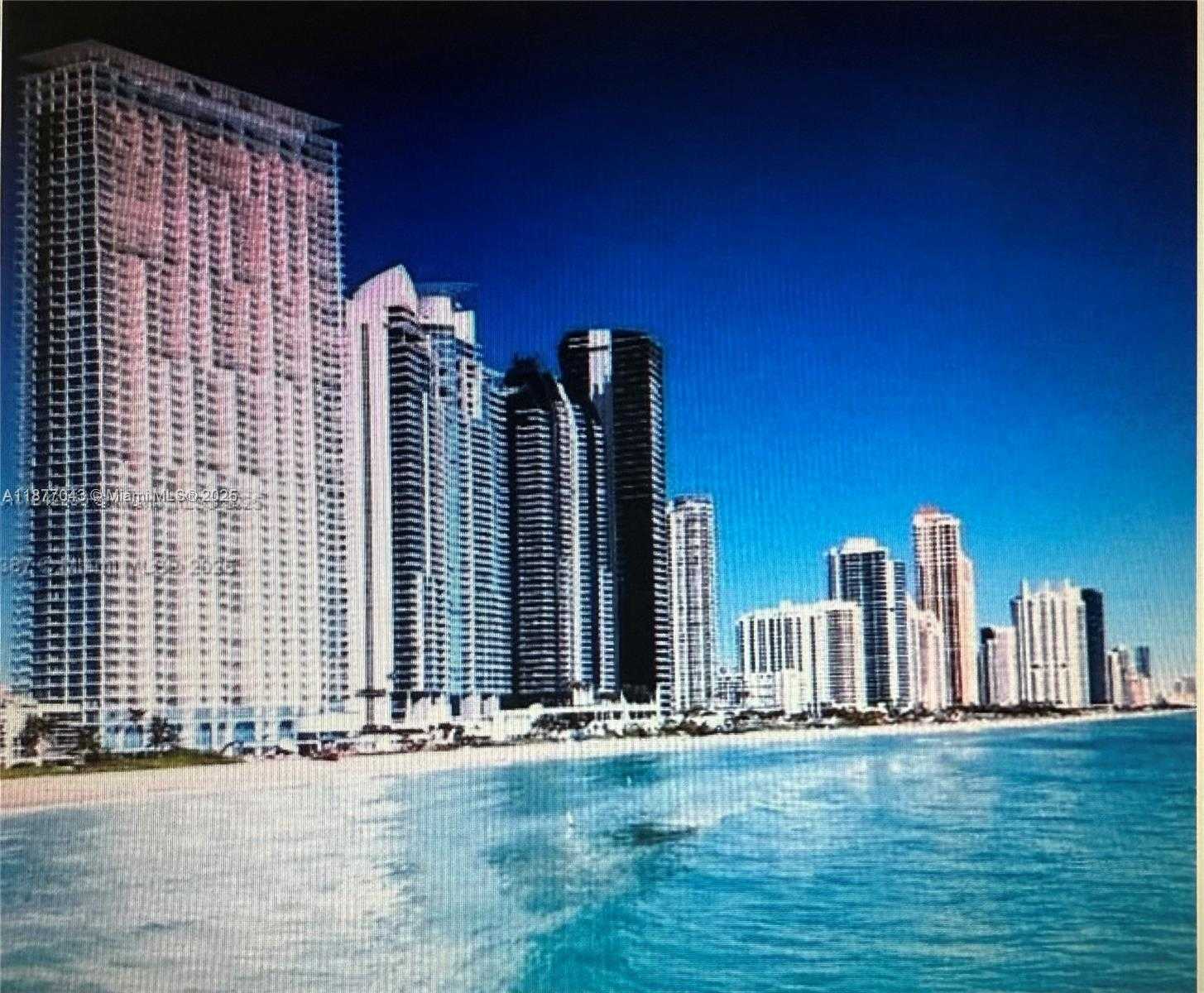 Small Image of 16909 NORTH BAY RD #712, Sunny Isles Beach Number 2