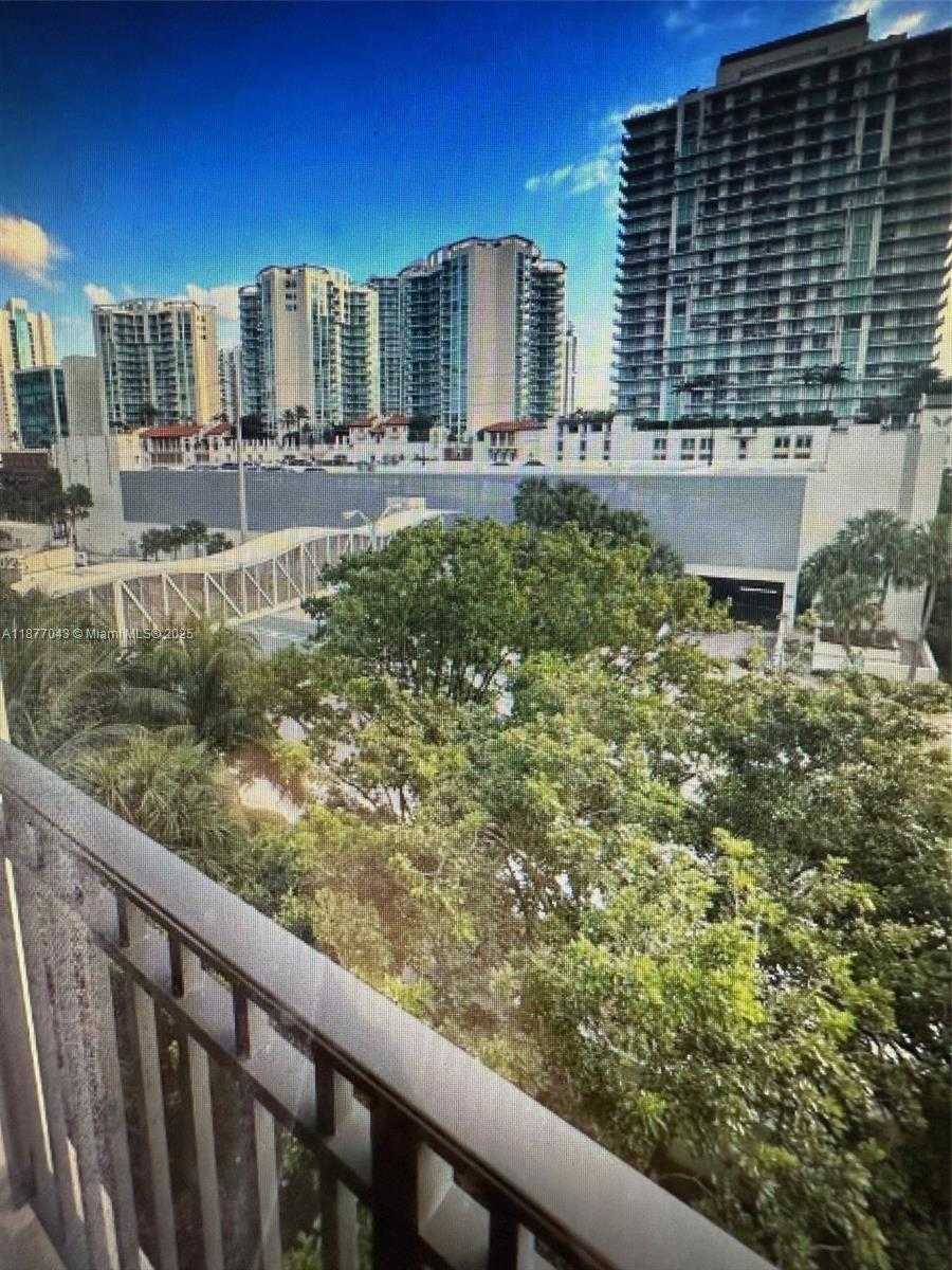 Small Image of 16909 NORTH BAY RD #712, Sunny Isles Beach Number 29