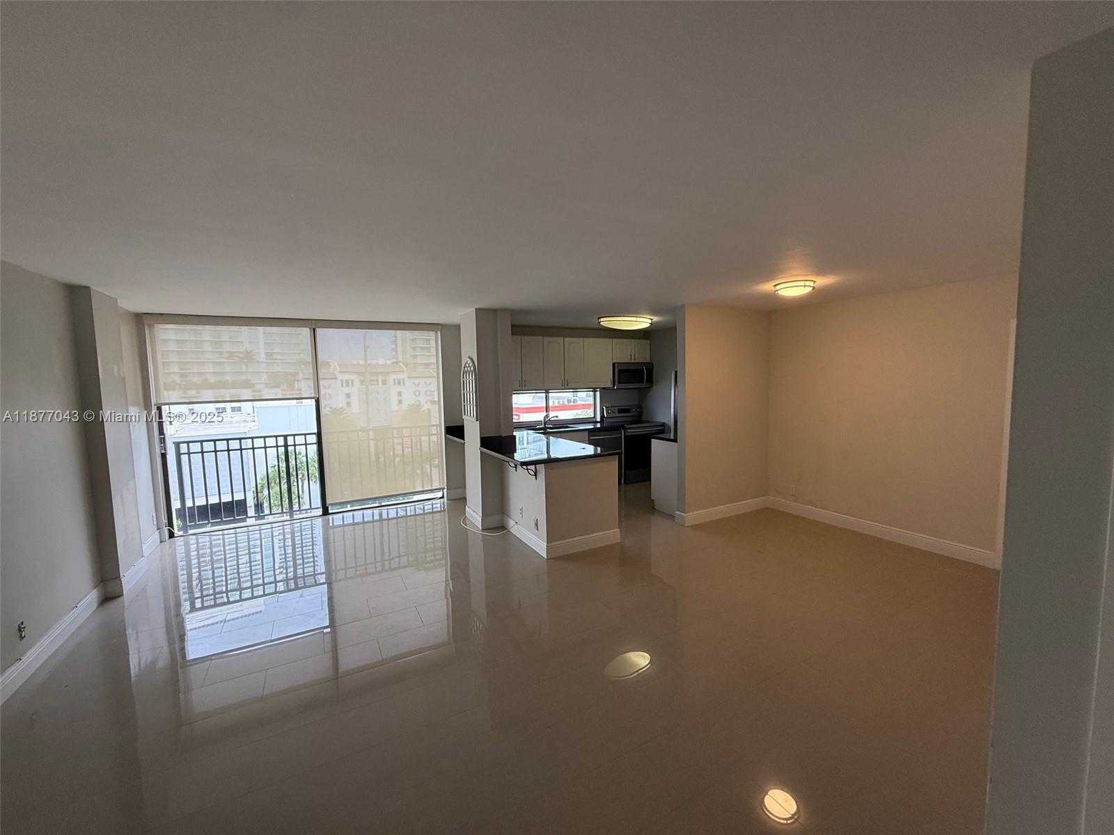 Small Image of 16909 NORTH BAY RD #712, Sunny Isles Beach Number 30