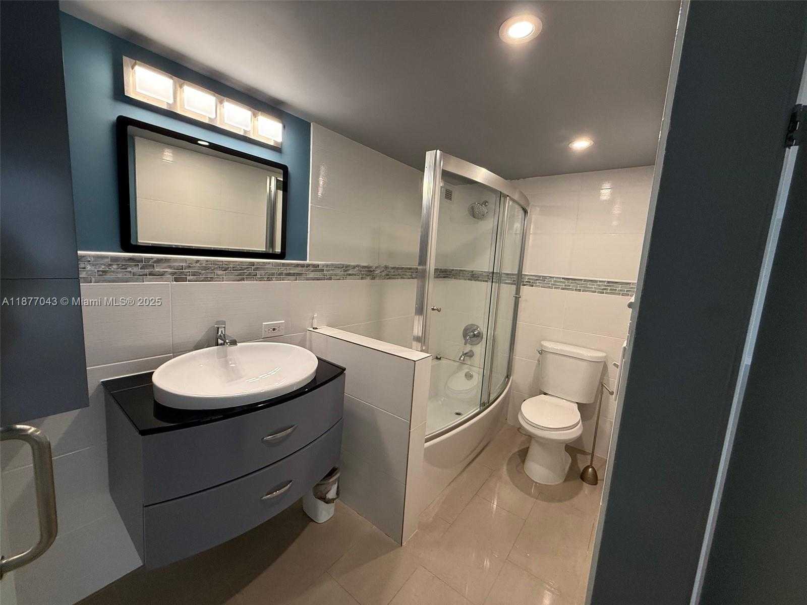 Small Image of 16909 NORTH BAY RD #712, Sunny Isles Beach Number 46