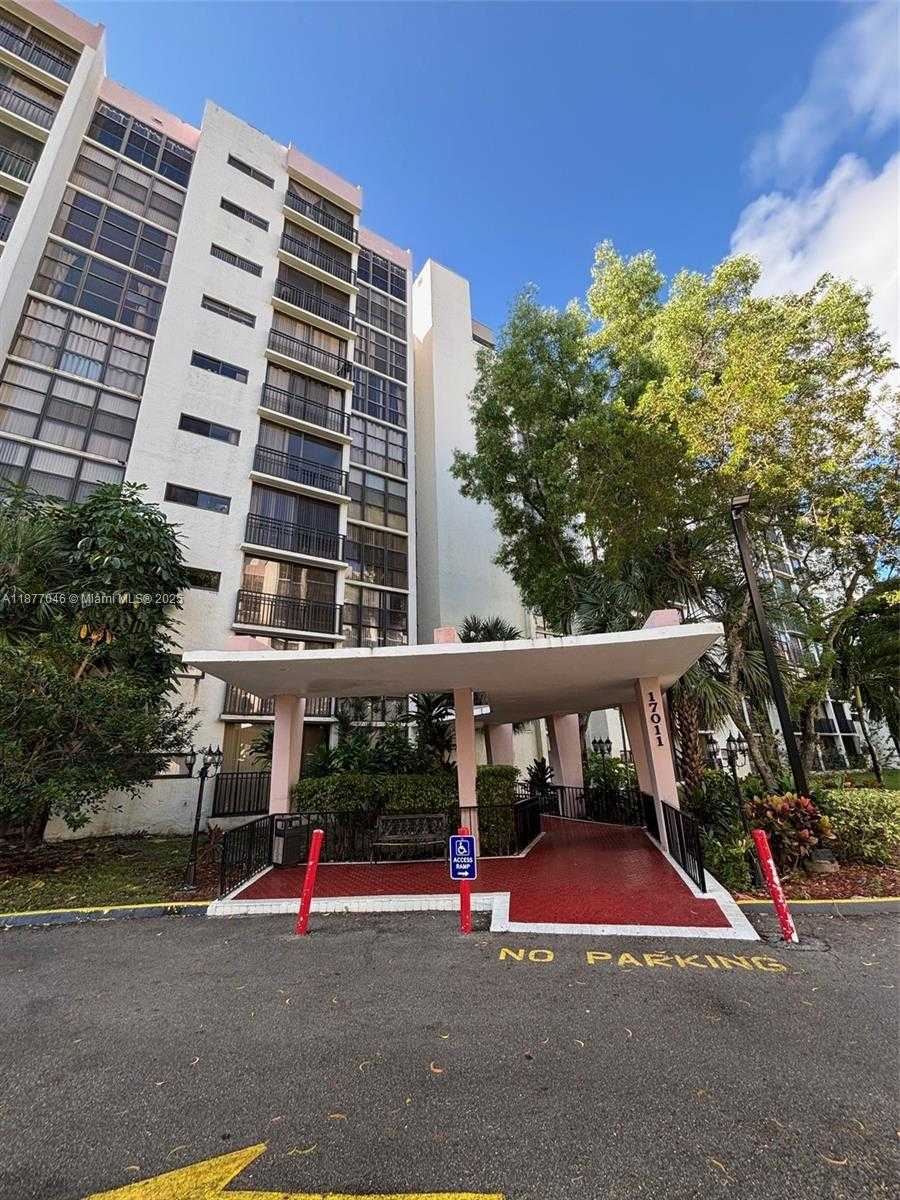 Small Image of 17011 NORTH BAY RD #204, Sunny Isles Beach Number 22