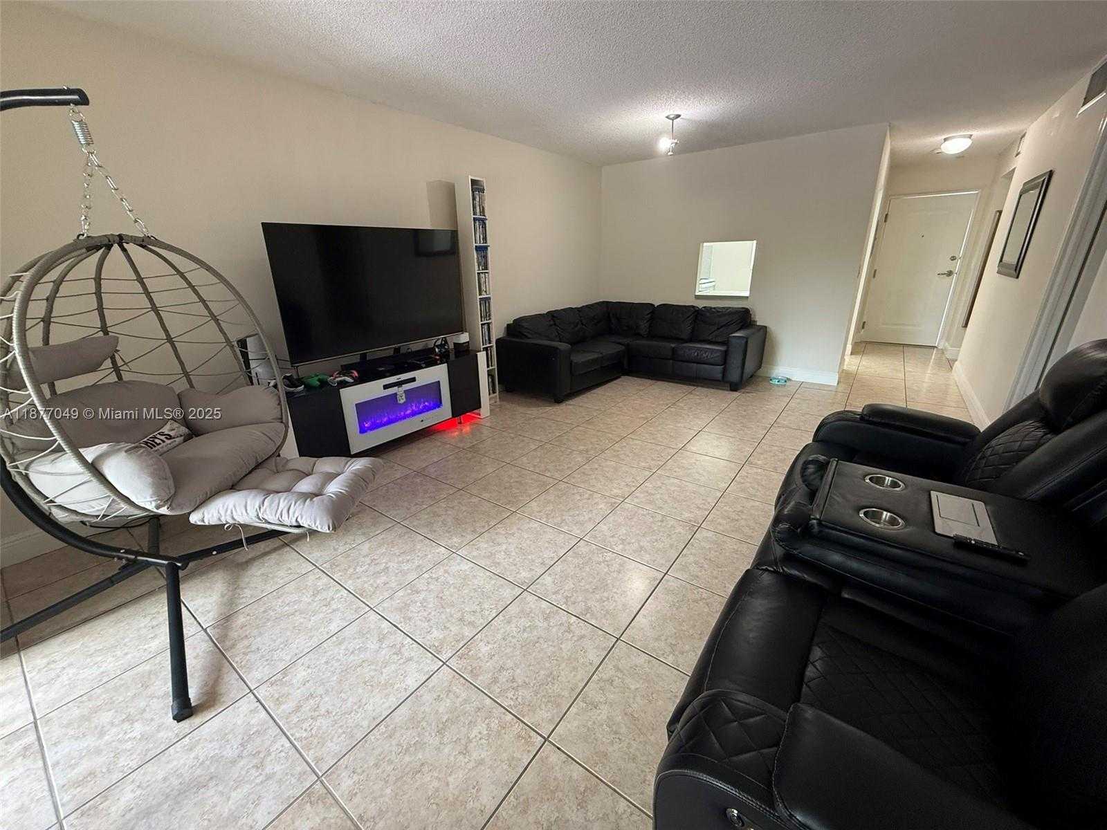 Small Image of 8101 CAMINO REAL #C315, Miami Number 10
