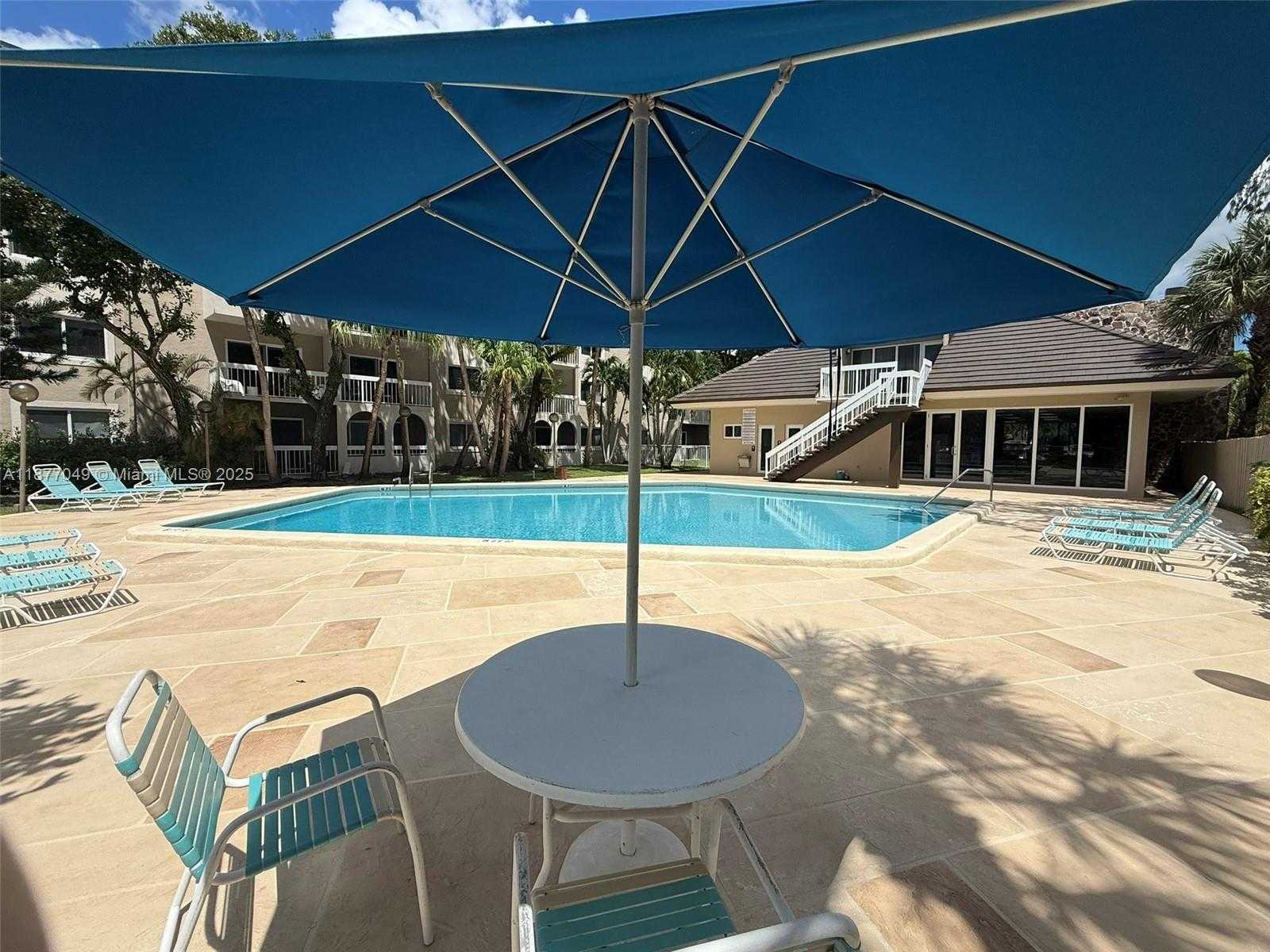 Small Image of 8101 CAMINO REAL #C315, Miami Number 26