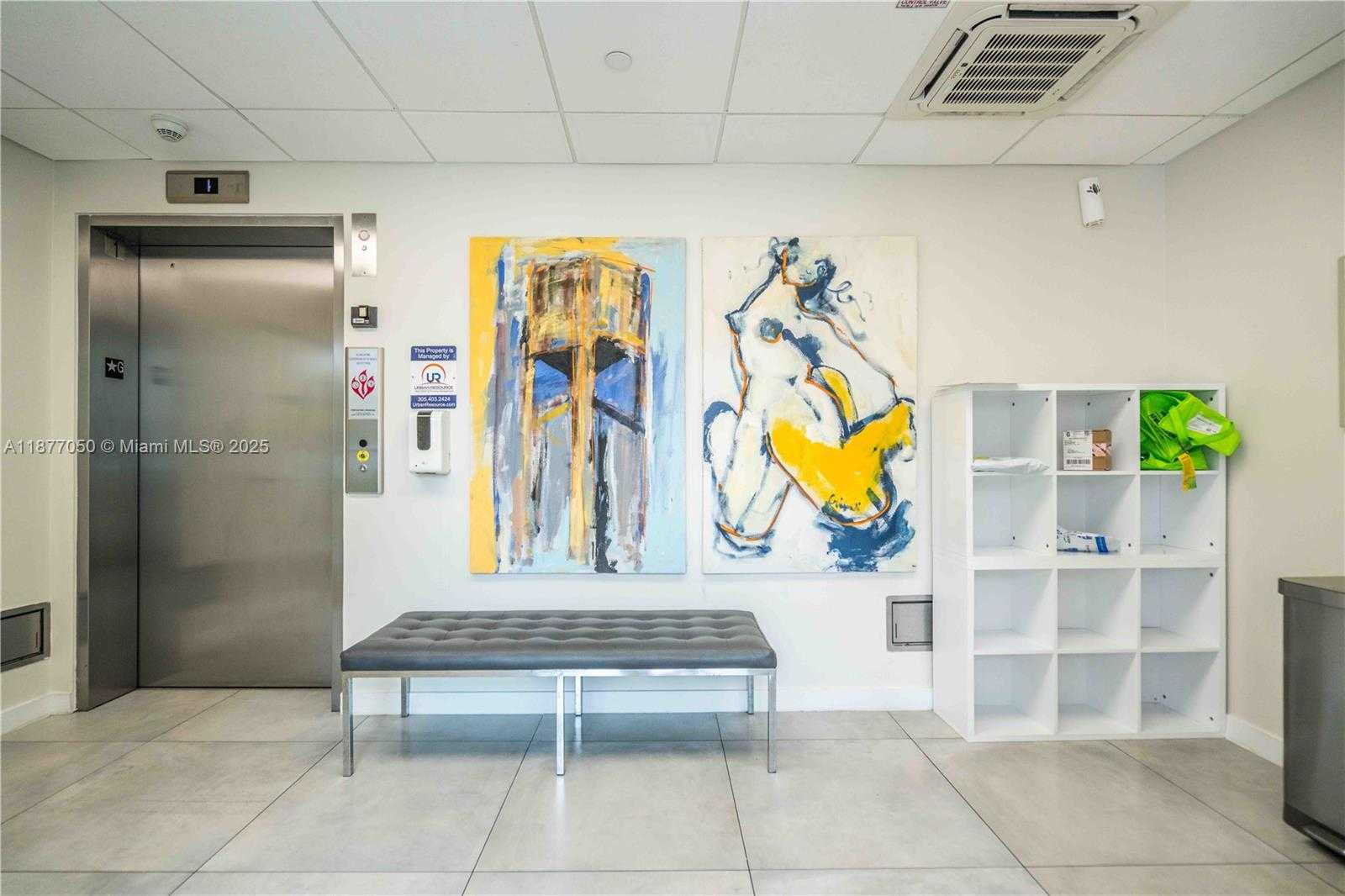 Small Image of 8425 CRESPI BLVD #401, Miami Beach Number 2