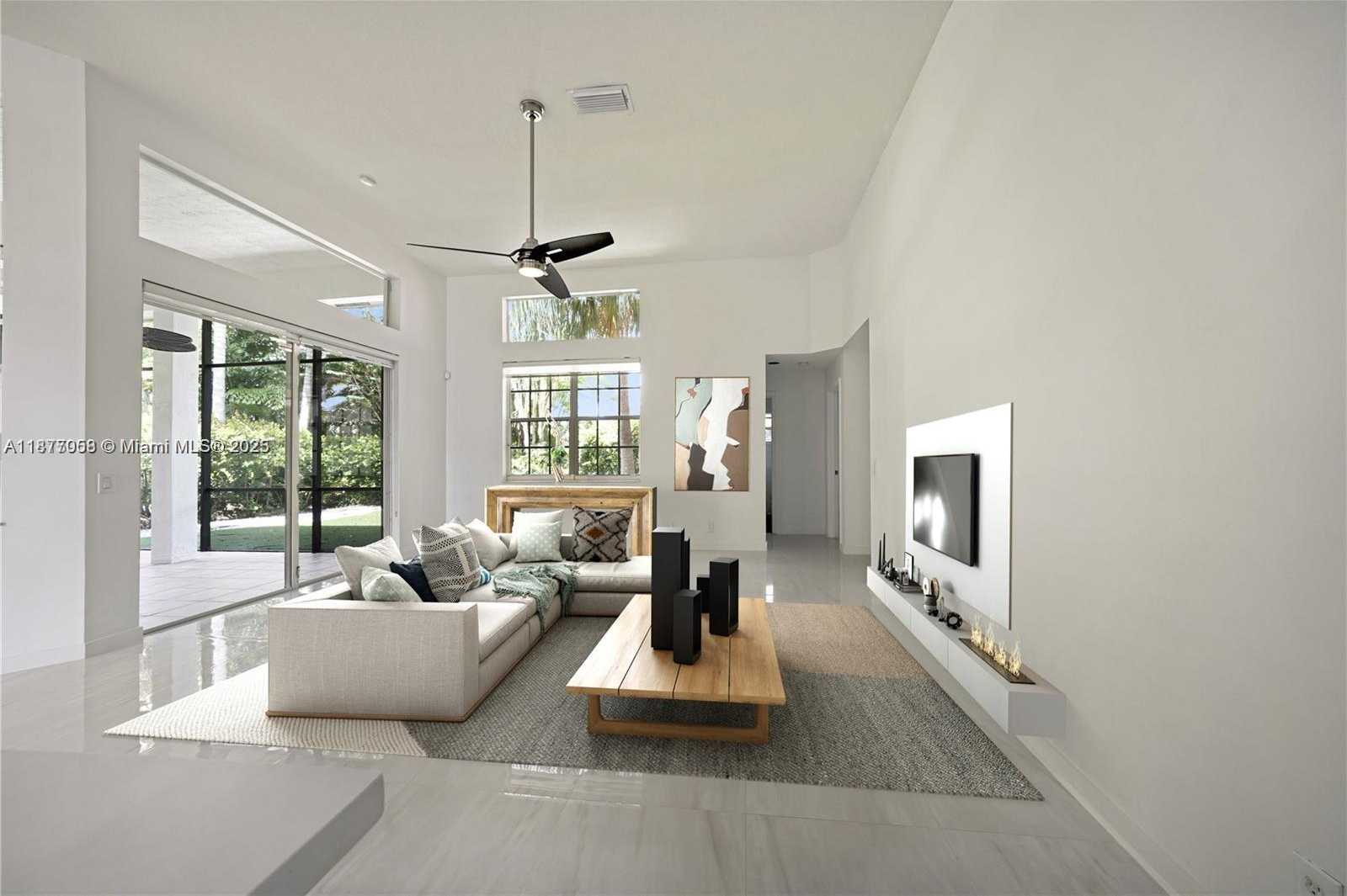 Small Image of 2527 JARDIN DR, Weston Number 13