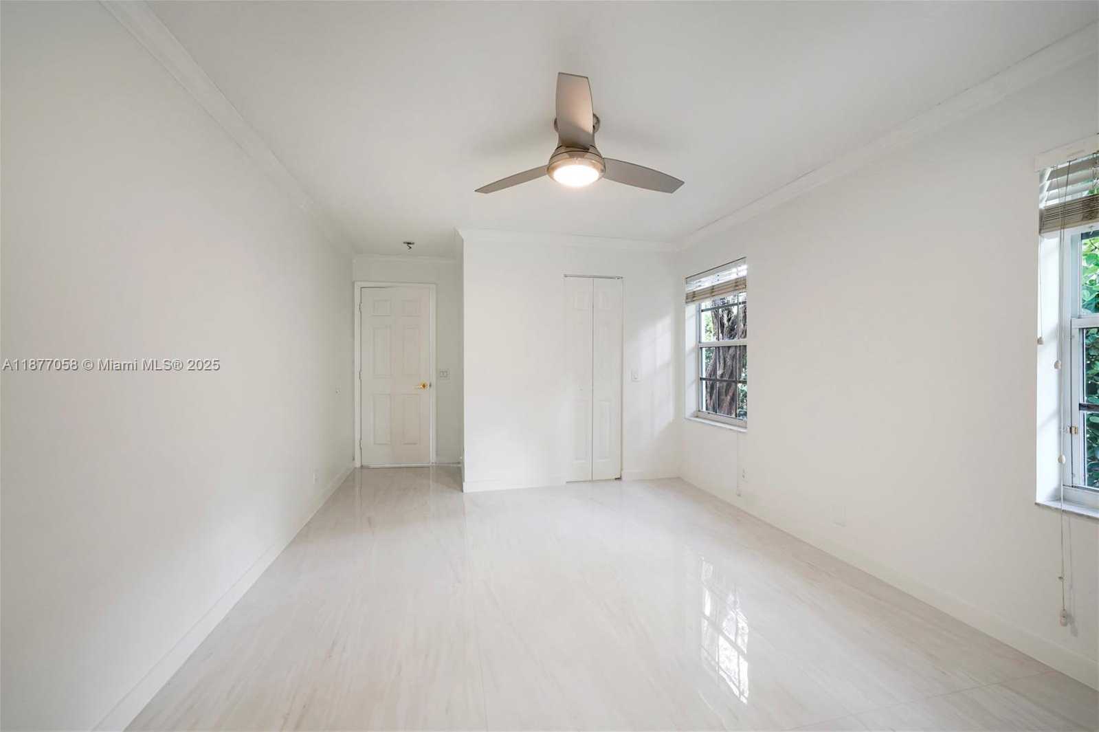 Small Image of 2527 JARDIN DR, Weston Number 17