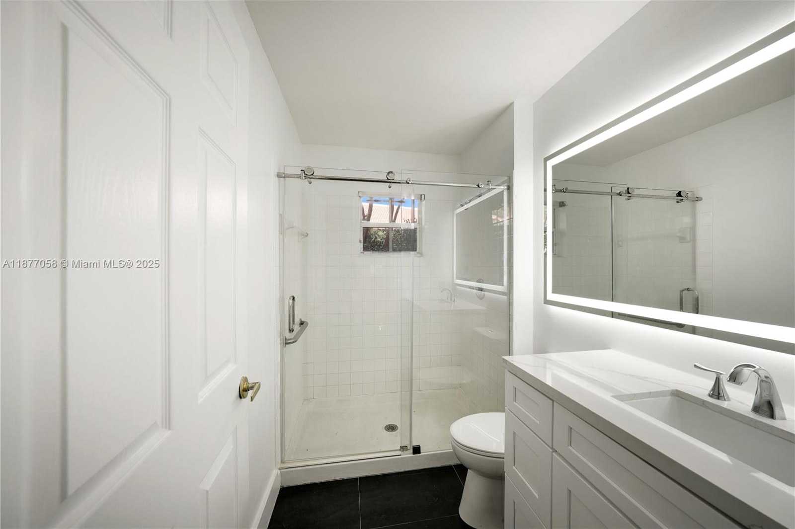Small Image of 2527 JARDIN DR, Weston Number 35