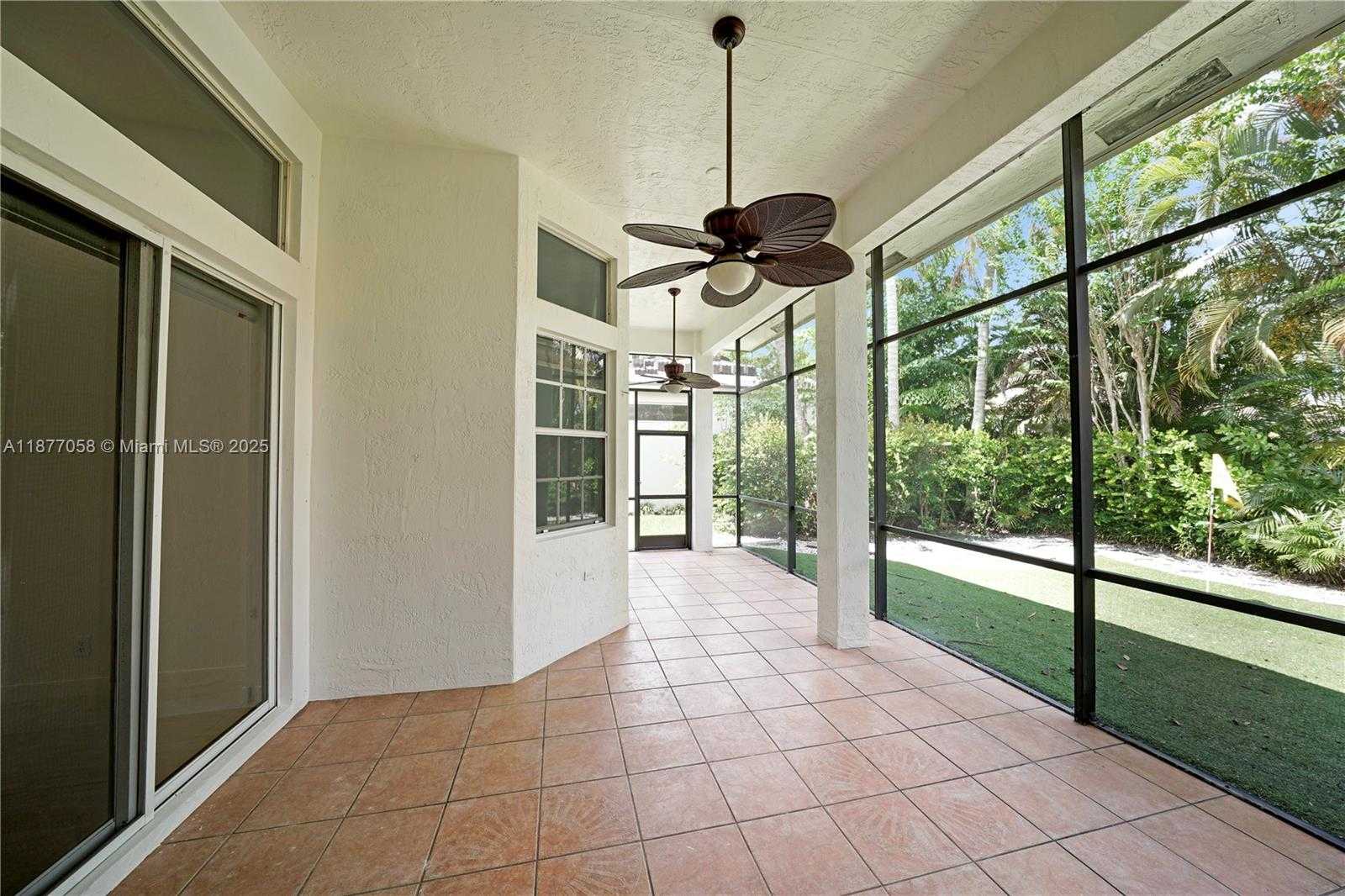 Small Image of 2527 JARDIN DR, Weston Number 40