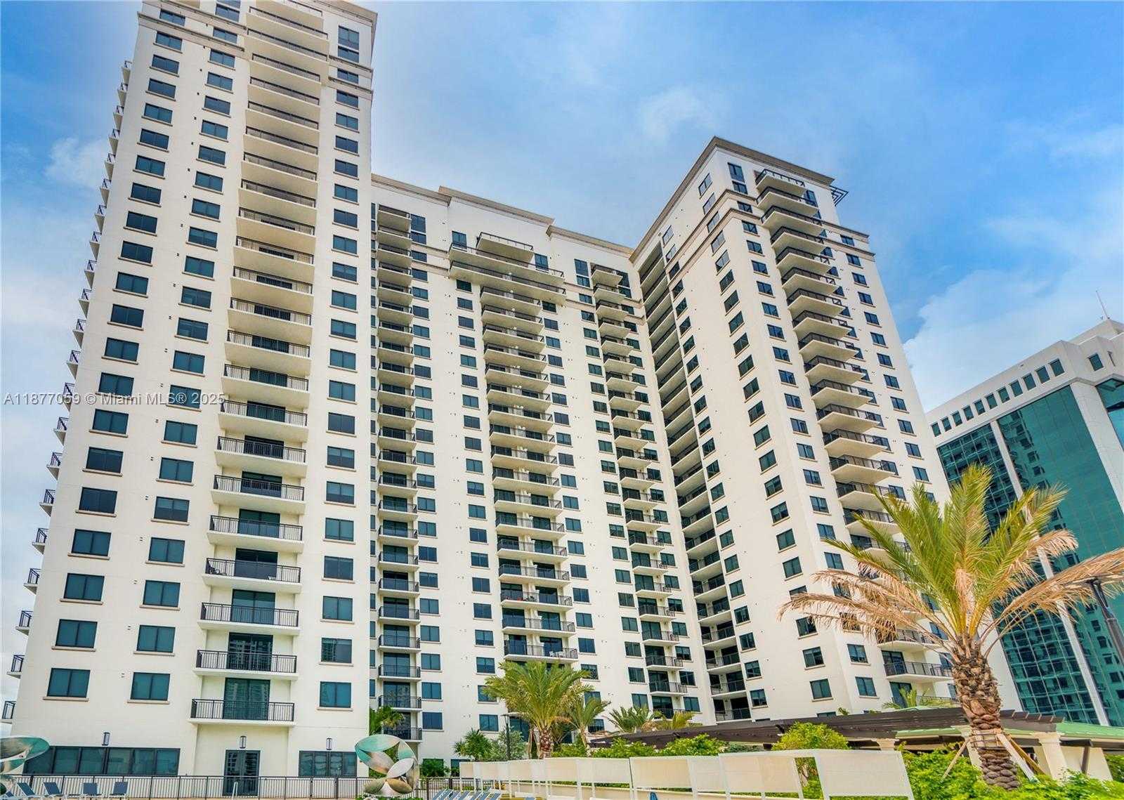 Small Image of 999 SOUTH WEST 1ST AVE #3114, Miami Number 26