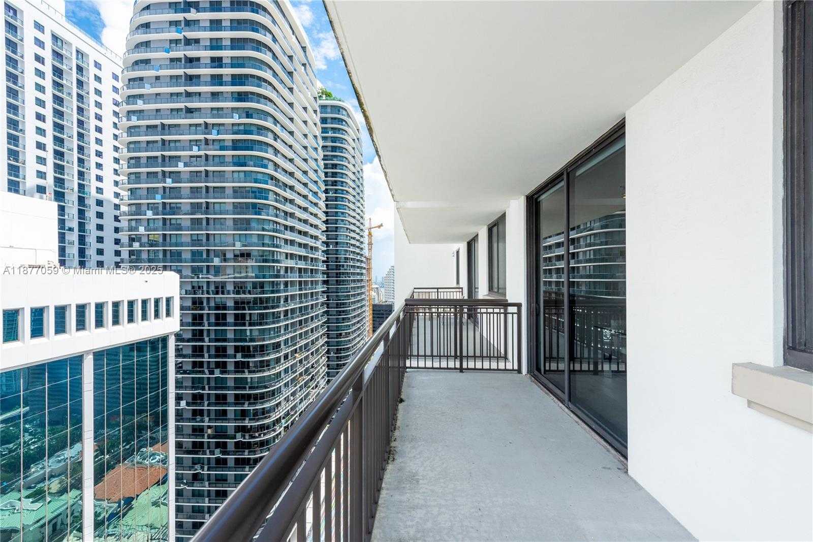 Small Image of 999 SOUTH WEST 1ST AVE #3114, Miami Number 4