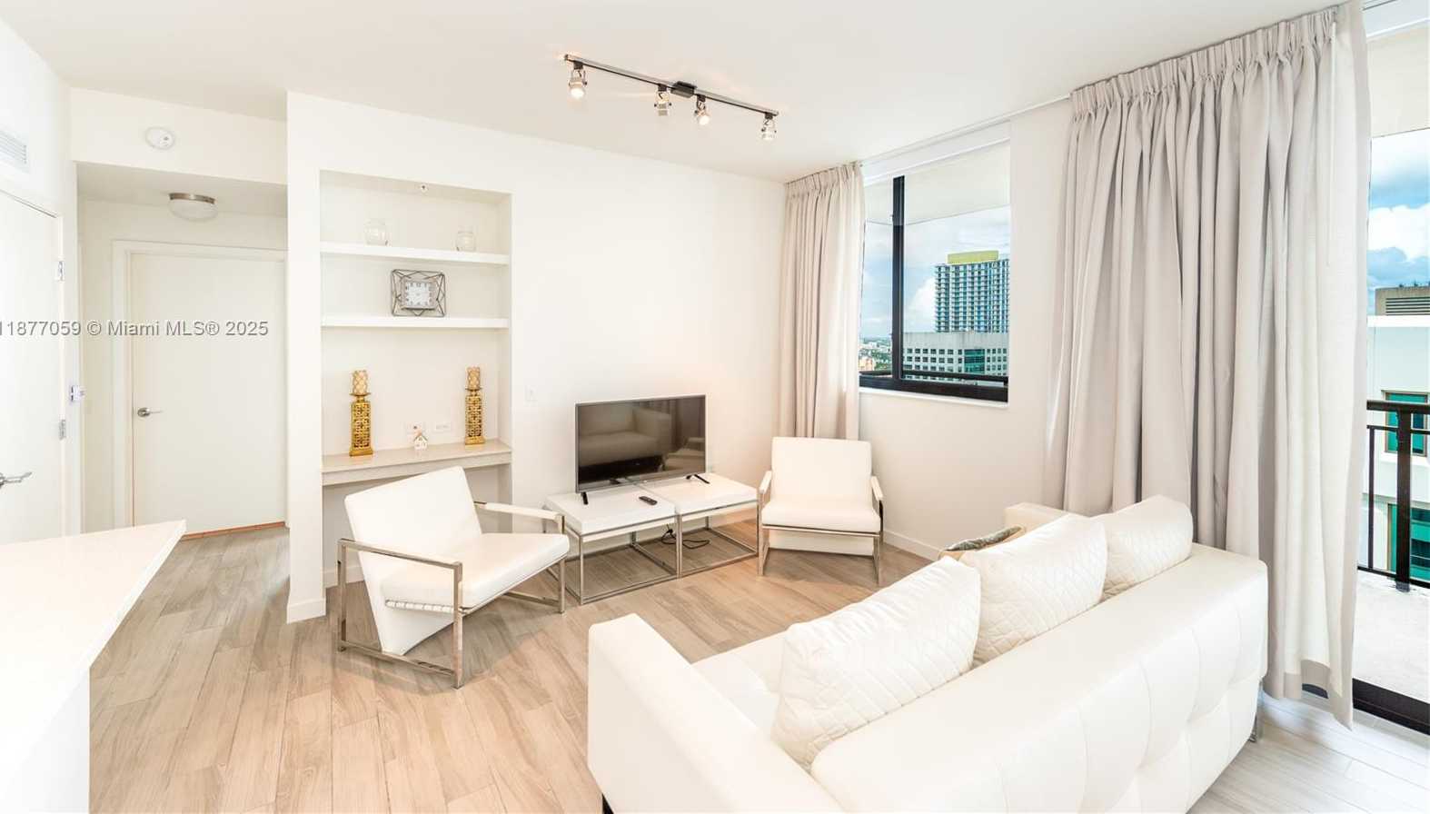 Small Image of 999 SOUTH WEST 1ST AVE #3114, Miami Number 5