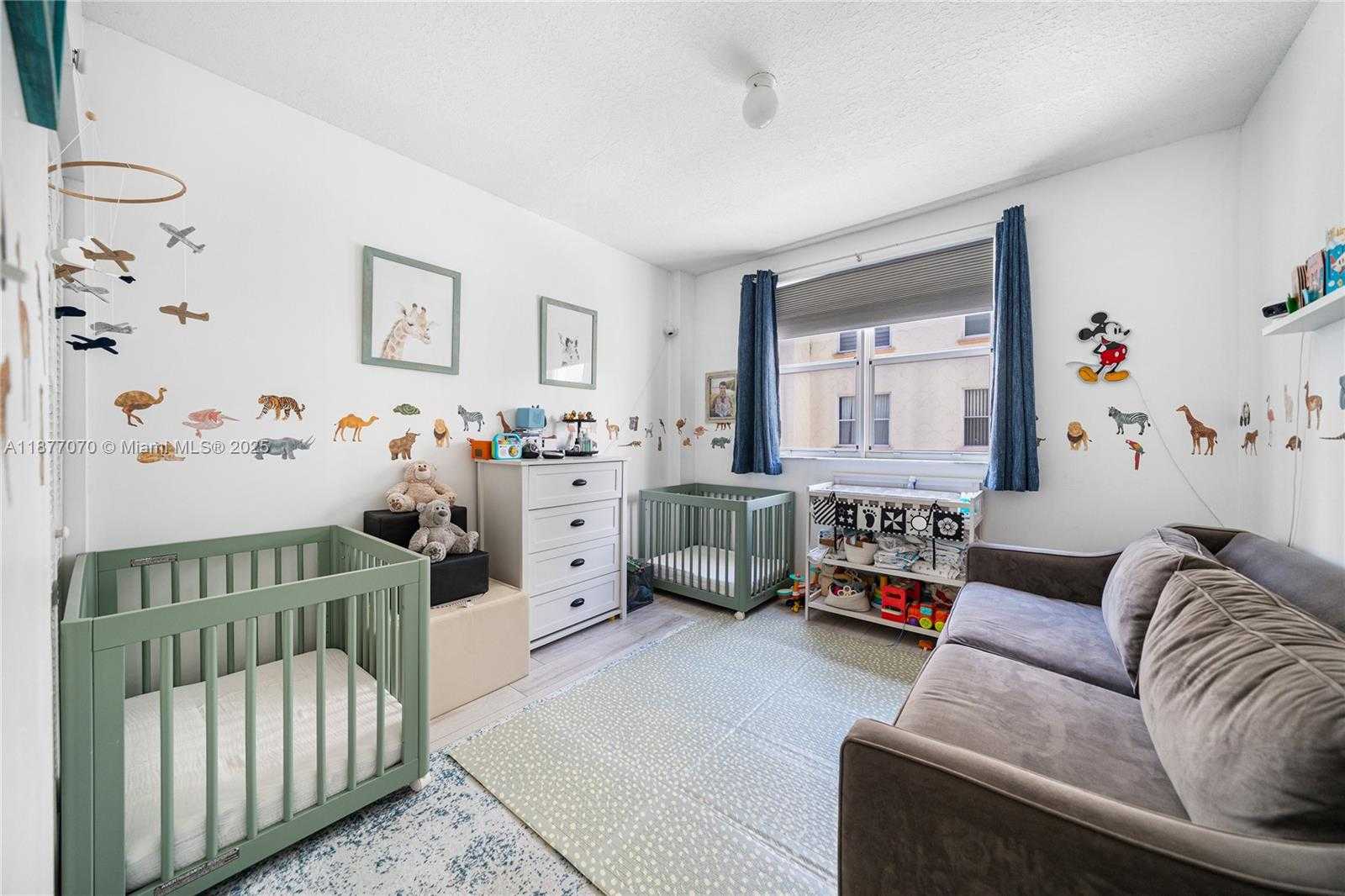 Small Image of 1824 BRICKELL AVE #2C, Miami Number 10