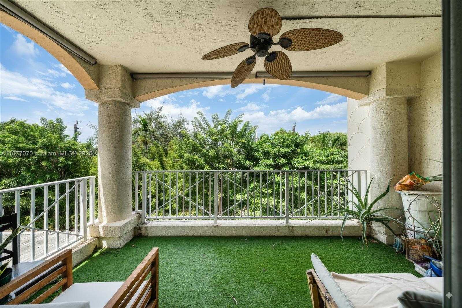 Small Image of 1824 BRICKELL AVE #2C, Miami Number 6