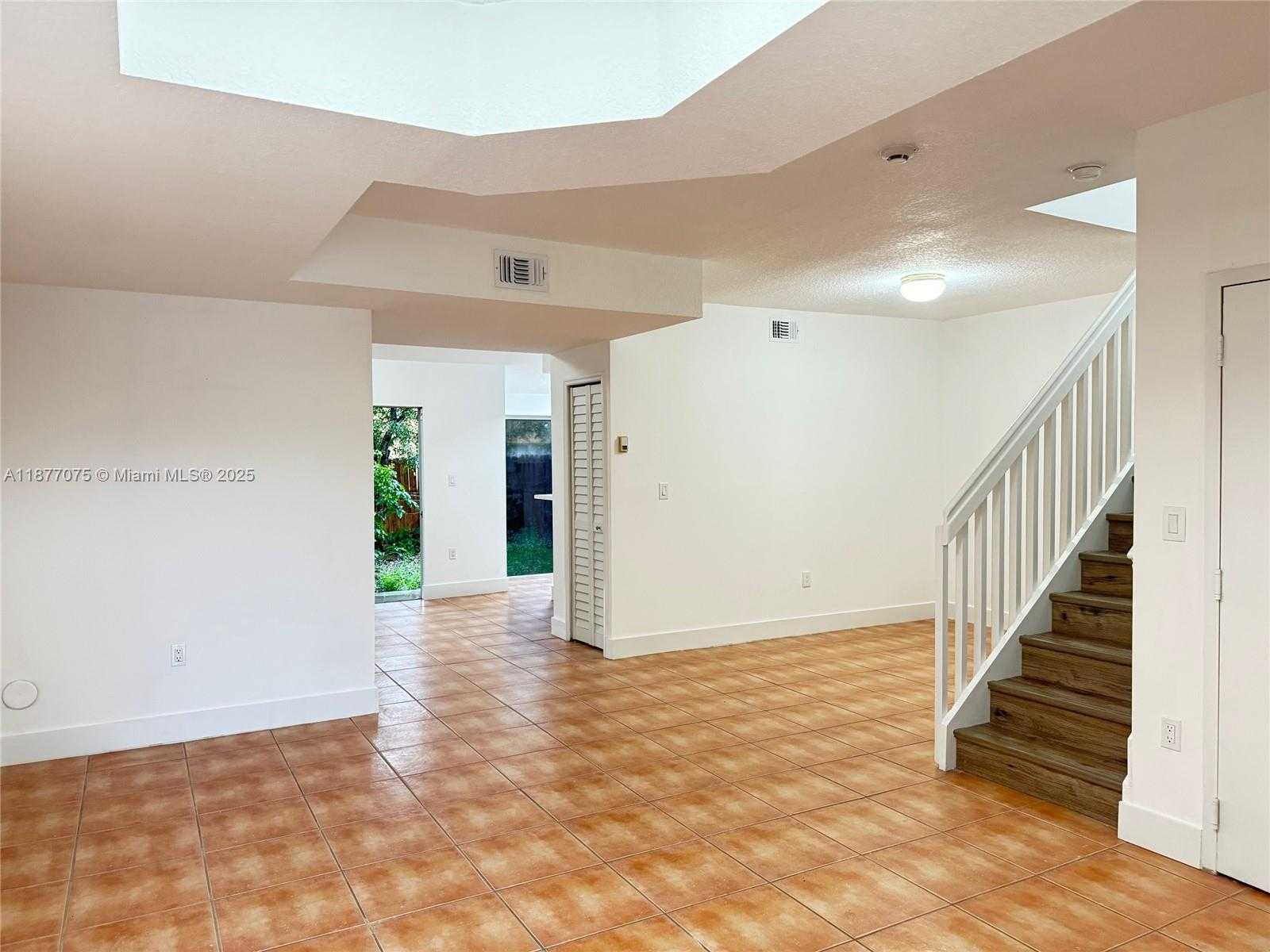 Small Image of 10170 SOUTH WEST 88TH ST #305, Miami Number 2