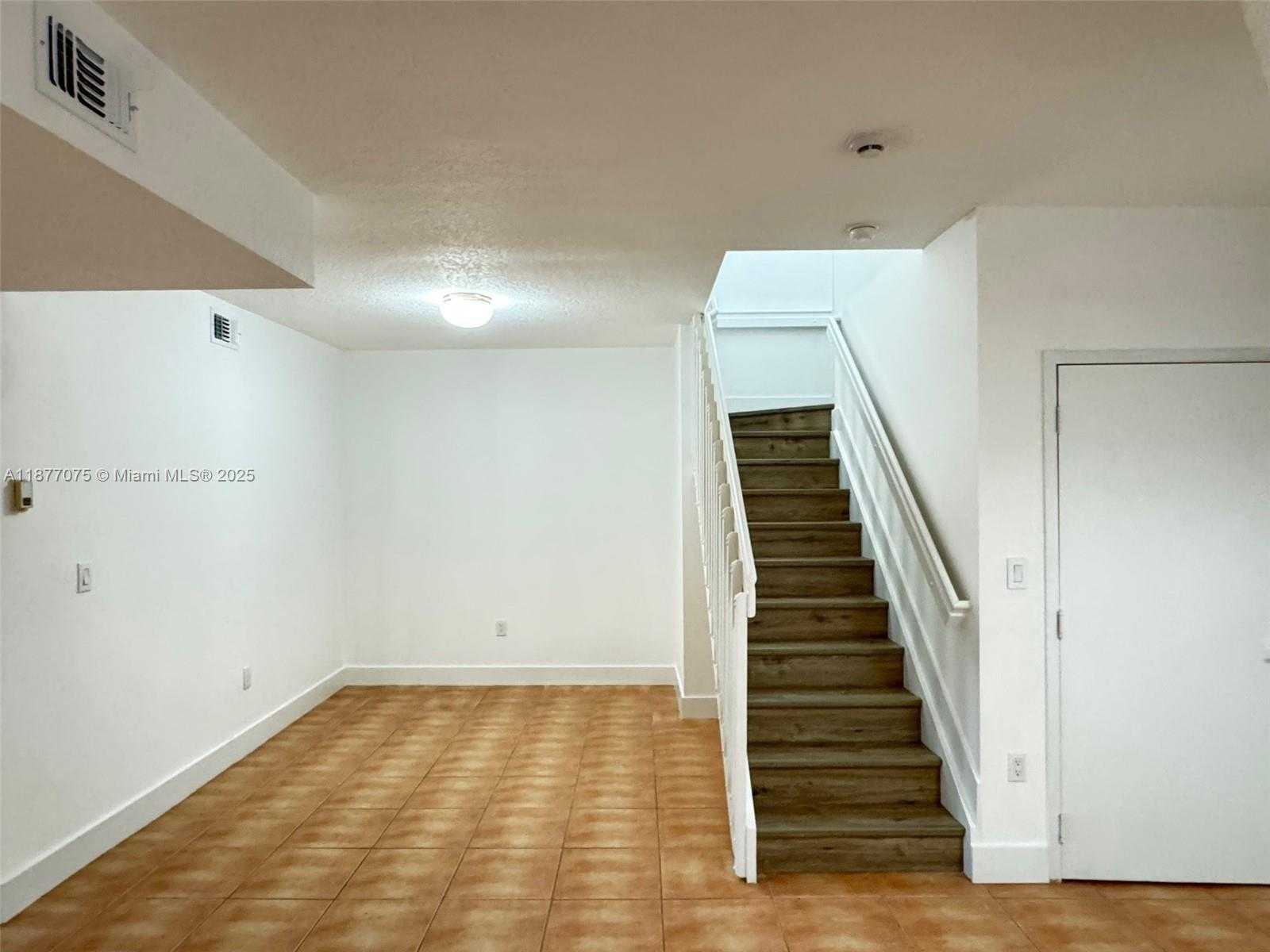 Small Image of 10170 SOUTH WEST 88TH ST #305, Miami Number 3