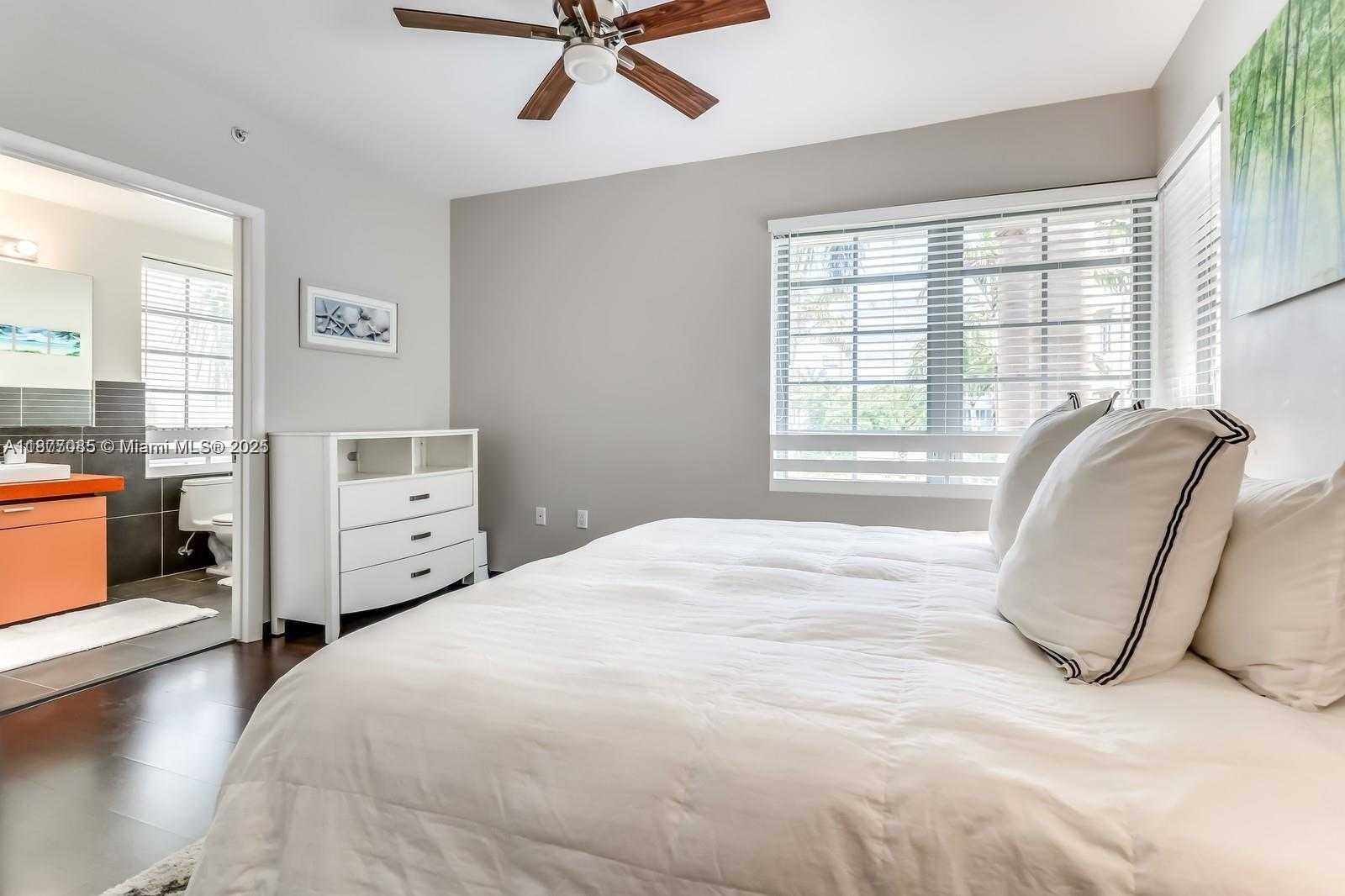 Small Image of 435 21ST ST #214, Miami Beach Number 13