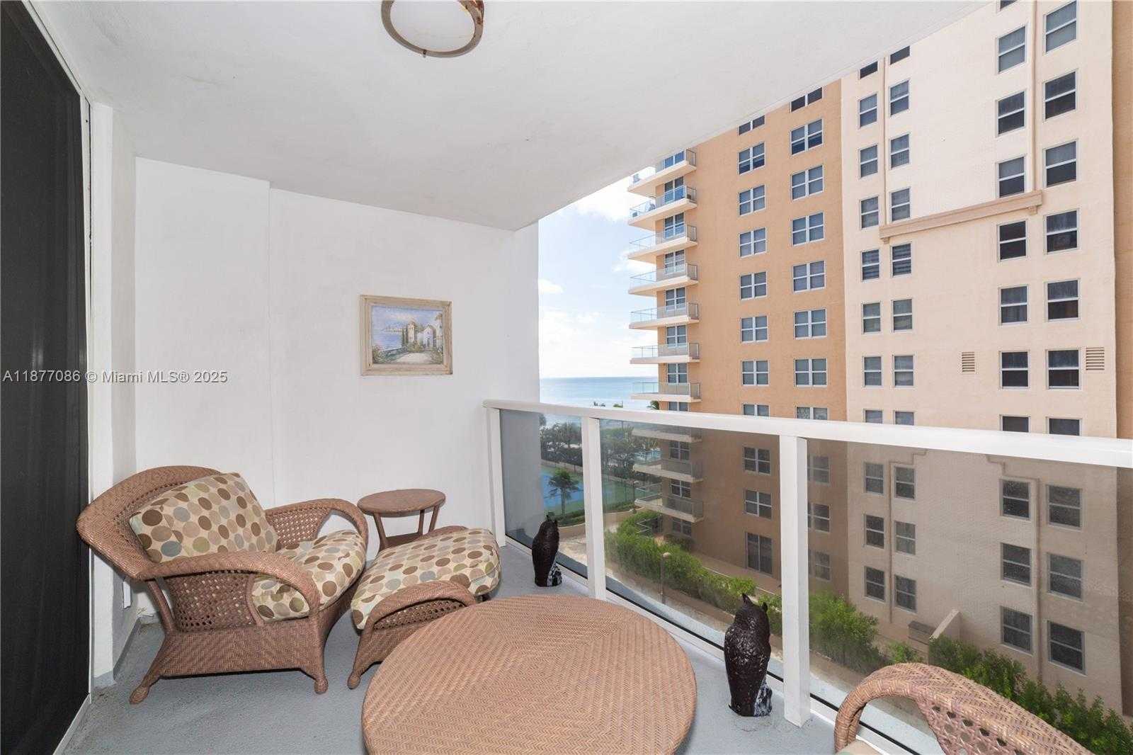 Small Image of 1904 SOUTH OCEAN DR #604, Hallandale Beach Number 17