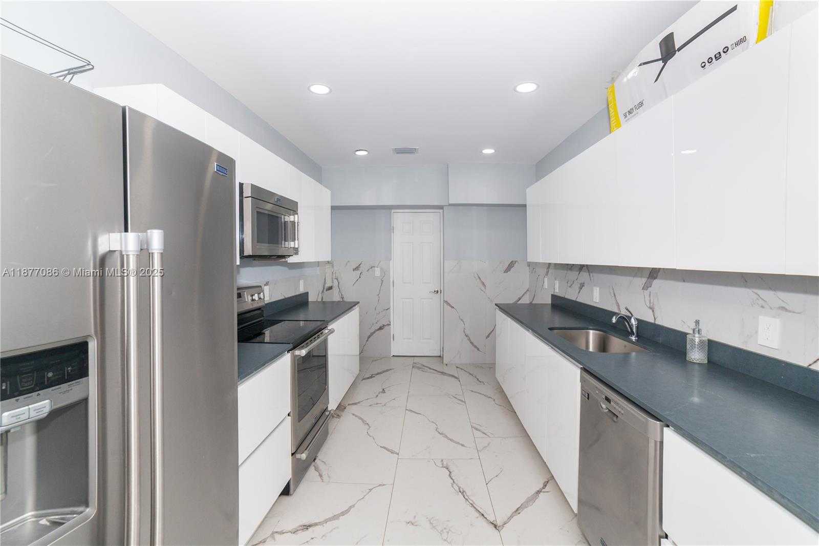 Small Image of 1904 SOUTH OCEAN DR #604, Hallandale Beach Number 28