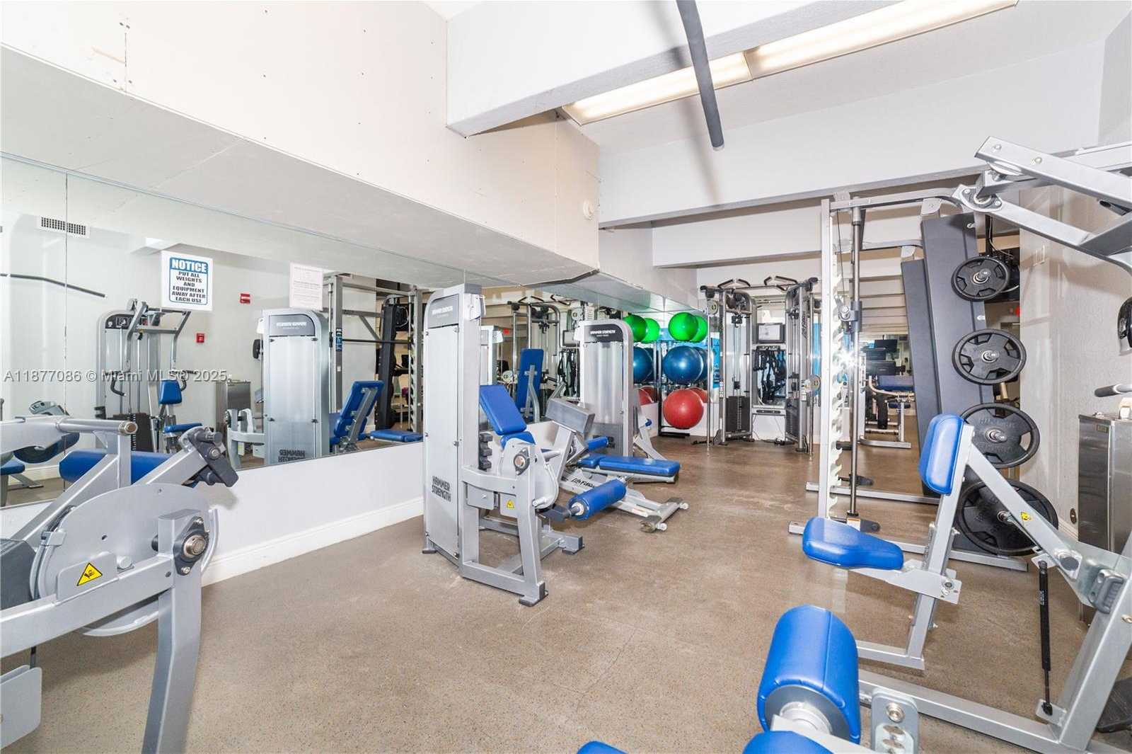 Small Image of 1904 SOUTH OCEAN DR #604, Hallandale Beach Number 30